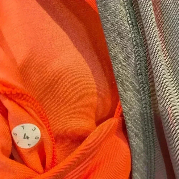 Lululemon Gray Tank Sport Bra Attached - Picture 4 of 8